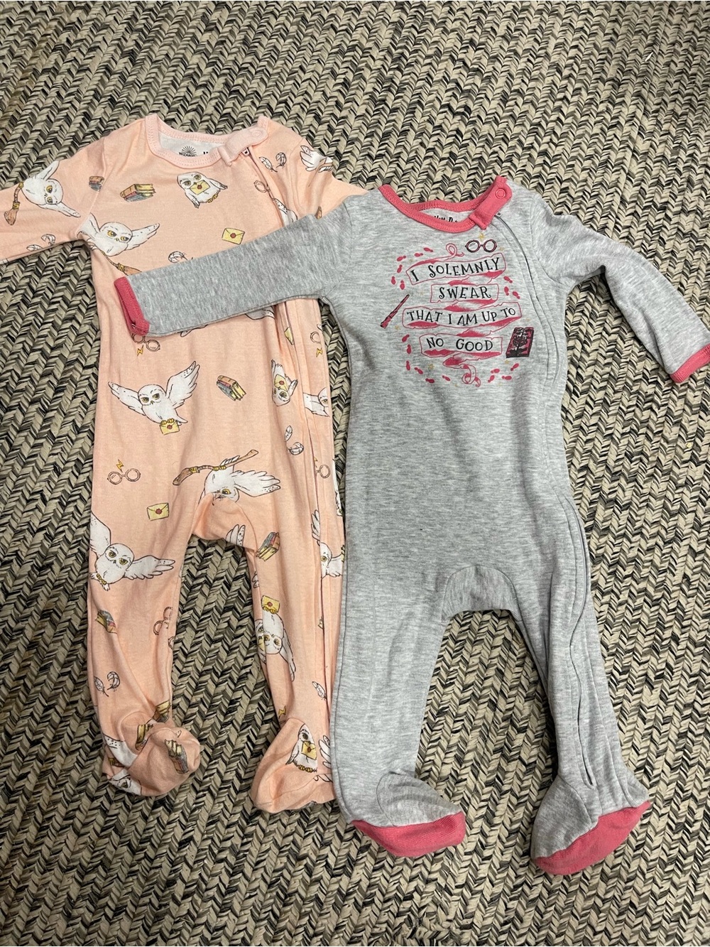 Warner Bros. Gray and Pink Kids One-Piece Footed Pajama Set